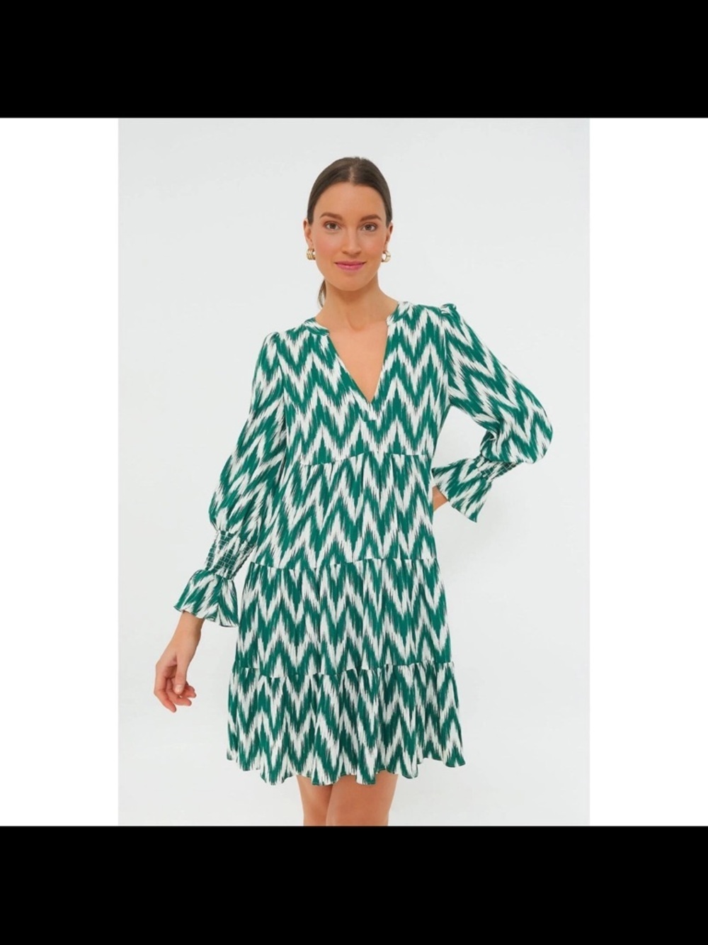 Pomander Place Tuckernuck Green White Ikat Zig Zag Print Tiered Dress Size M - Picture 5 of 14